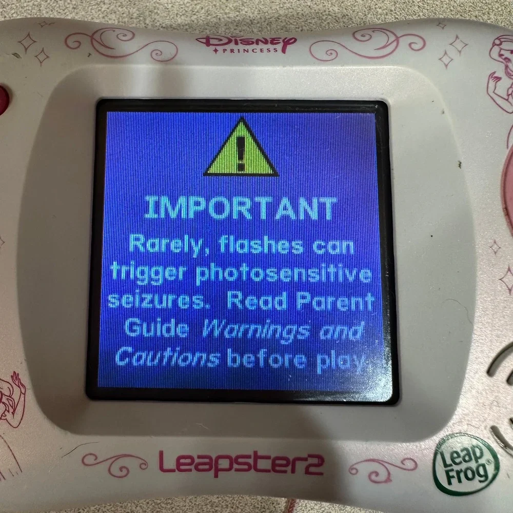 LeapFrog Leapster2 Disney Princess Handheld Learning Game System Pink N2390